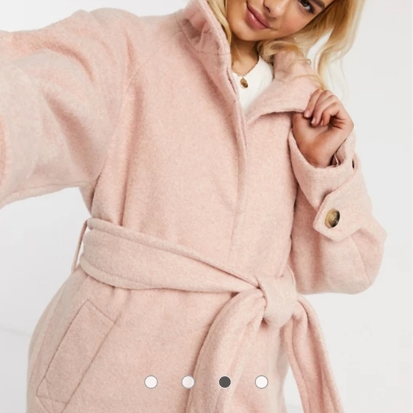 Ballon Sleeve Funnel Neck Coat - Picture 3 of 7